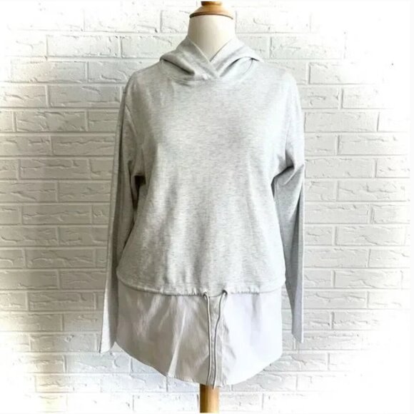Athleta Gallery Hoodie Womens M Heather Grey Active Top Athleisure Long Sleeves - Picture 2 of 9